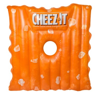 Cheez-It 4.5’ Pool Float